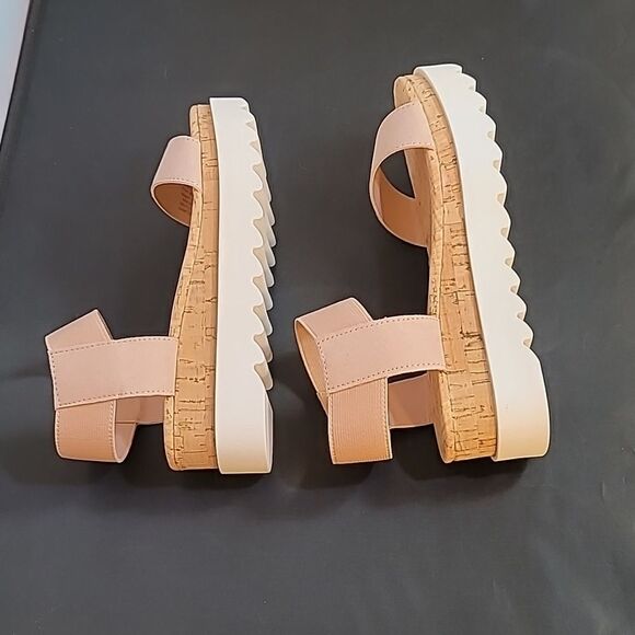 BRAND NEW SUN+STONE MELANIE WEDGE SANDALS, CREATED FOR MACY'S - Picture 8 of 16